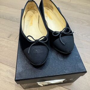 Authentic Chanel Black suede ballet flats